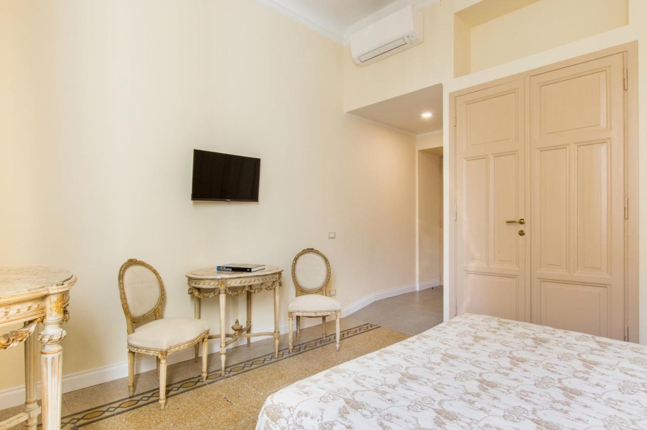 Rome Charming Suites Bagian luar foto