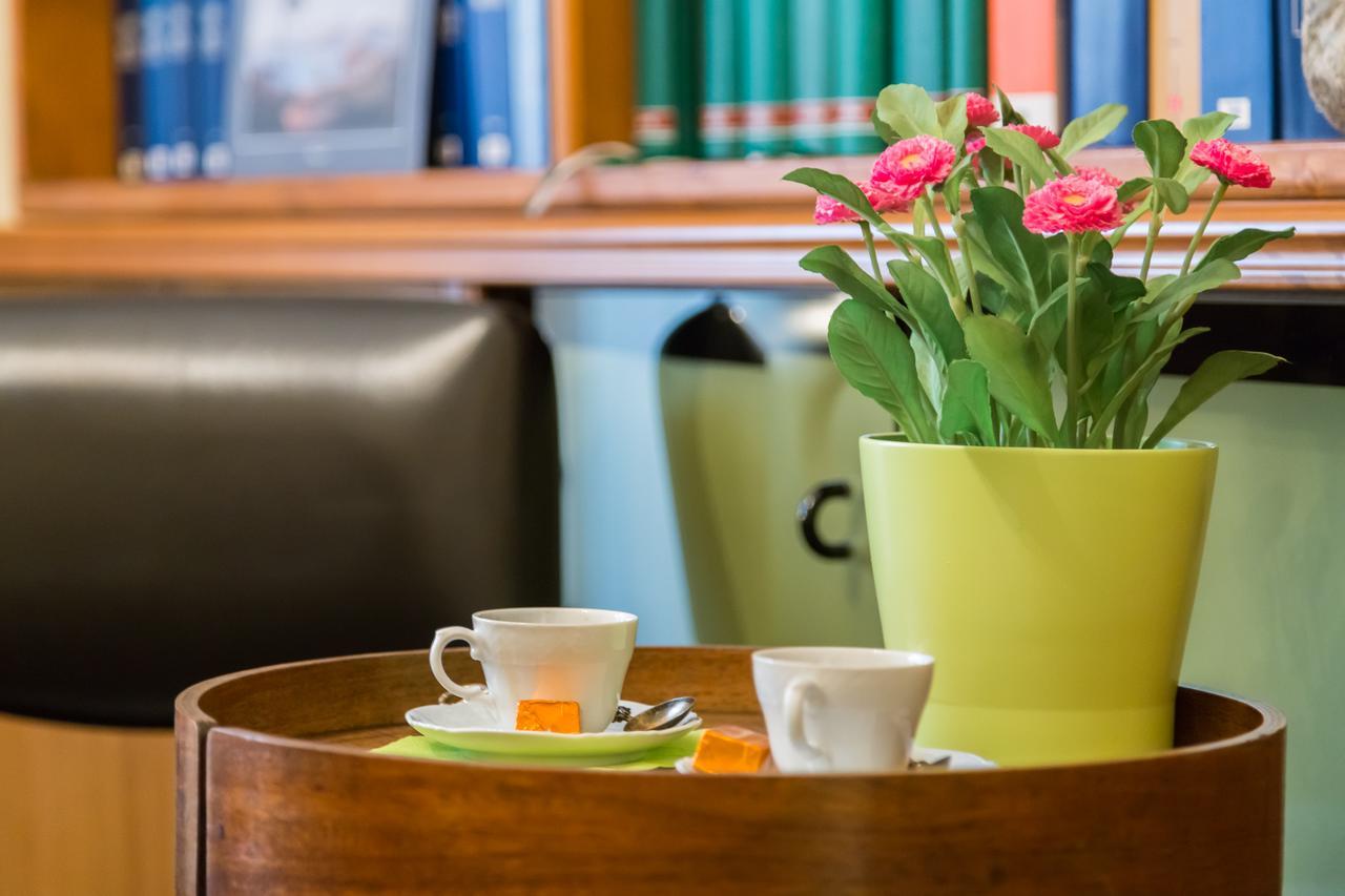 Rome Charming Suites Bagian luar foto