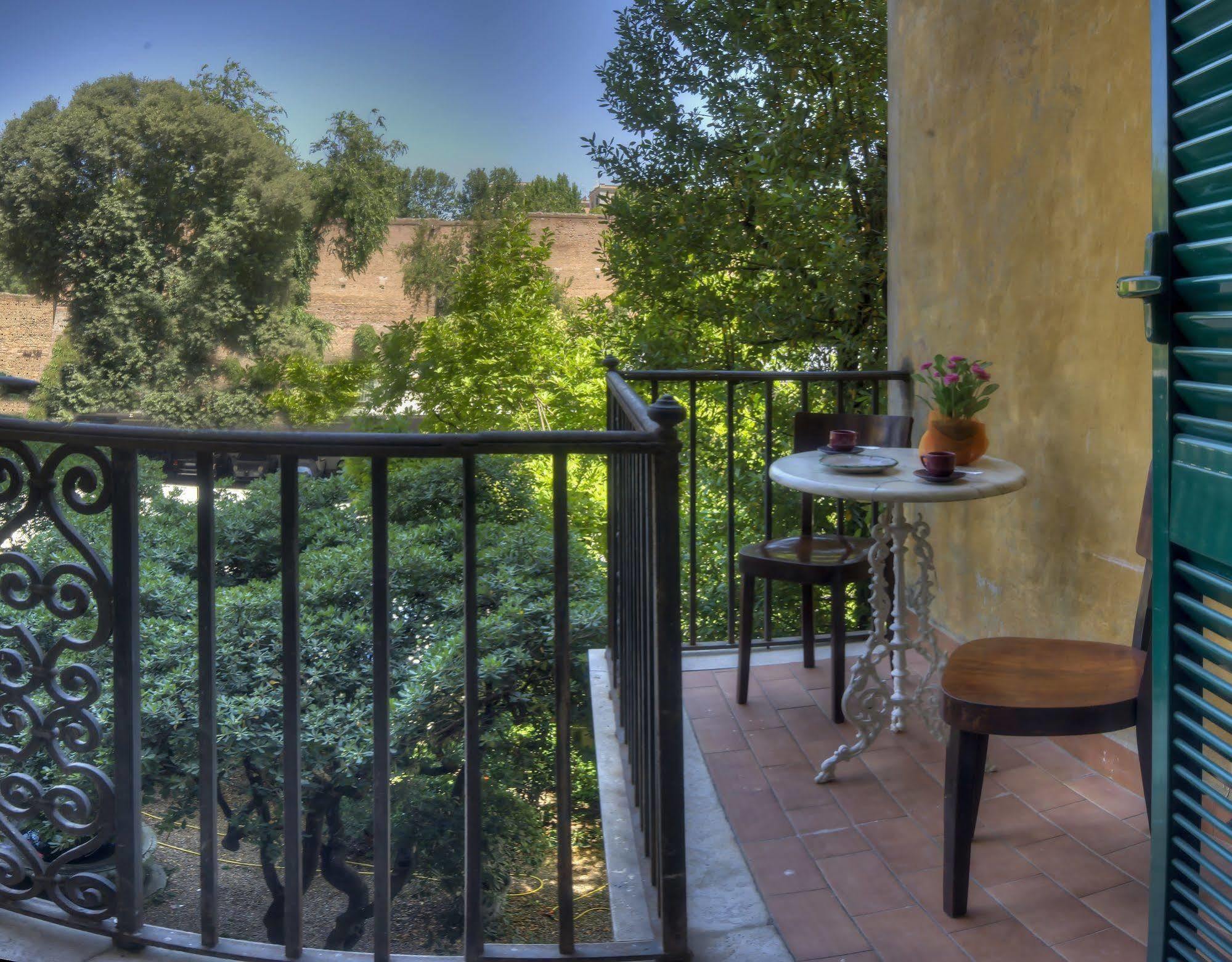 Rome Charming Suites Bagian luar foto